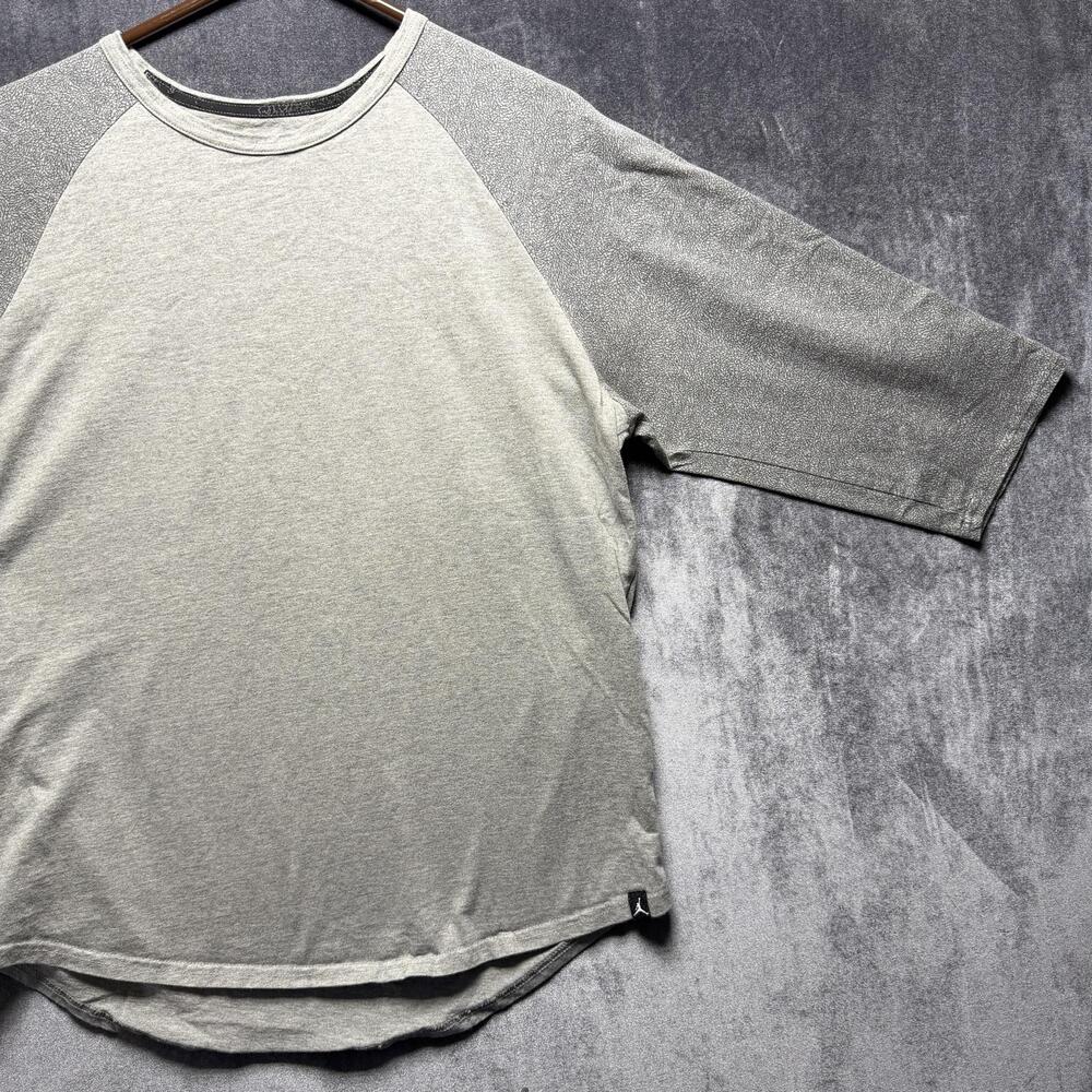 Jordan Shirt L Gray Elephant Print Raglan Three Quarter Sleeve Tagless